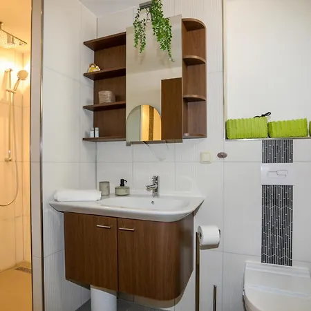 Juric 32 - Boutique Hvar Town