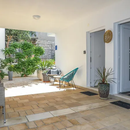 Juric 32 - Boutique Hvar Town