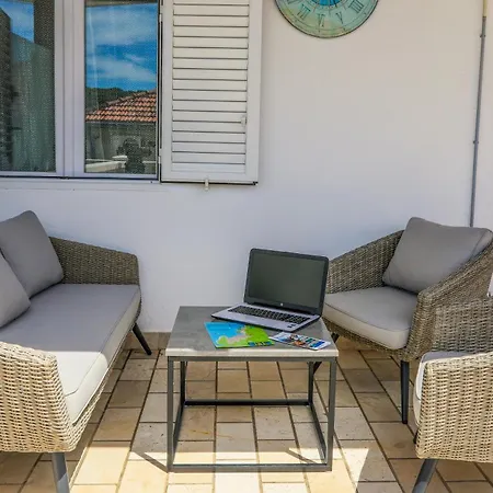 Juric 32 - Boutique 4*