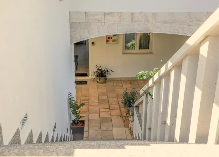 Juric 32 - Boutique 4* Hvar Town