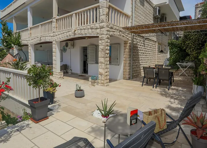 Pensionat Juric 32 - Boutique Hvar Town