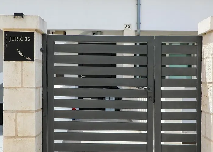 Gostinjska kuća Juric 32 - Boutique