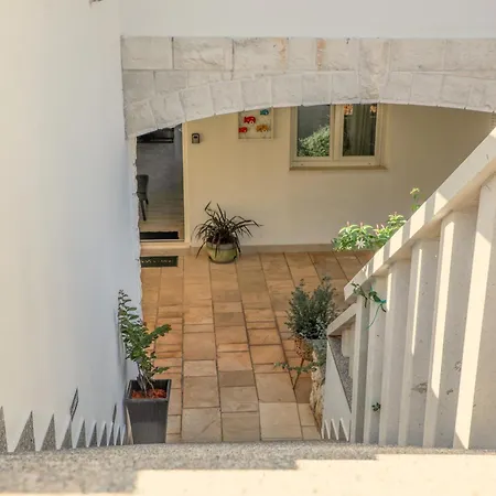 Juric 32 - Boutique 4* Hvar Town