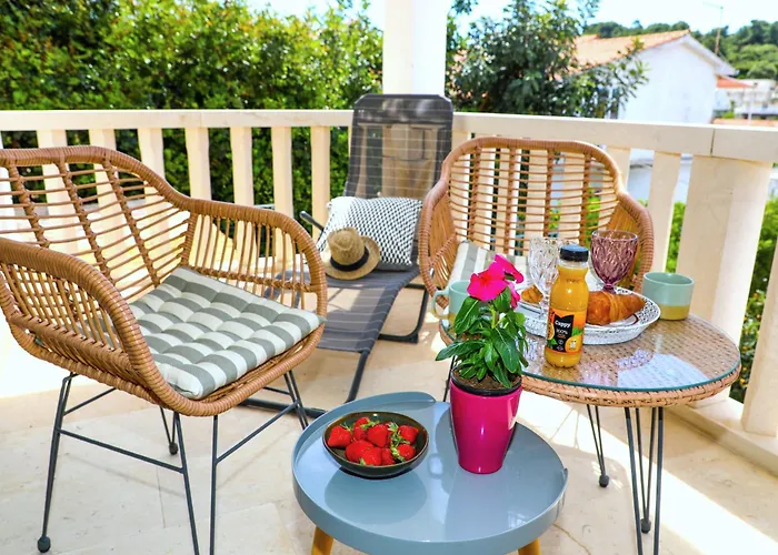 Juric 32 - Boutique Hvar Town